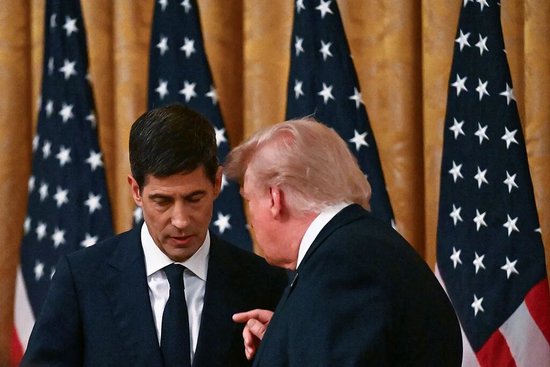 凯文·沃什（Kevin Warsh）在华盛顿宣誓就任新一任美联储主席
